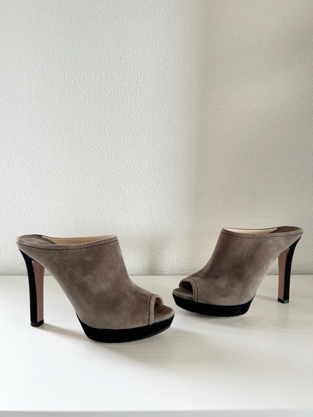 Prada High Vamp Peep Toe Platform Mule Heels Gray Black Suede EU 39.5 US 9.5